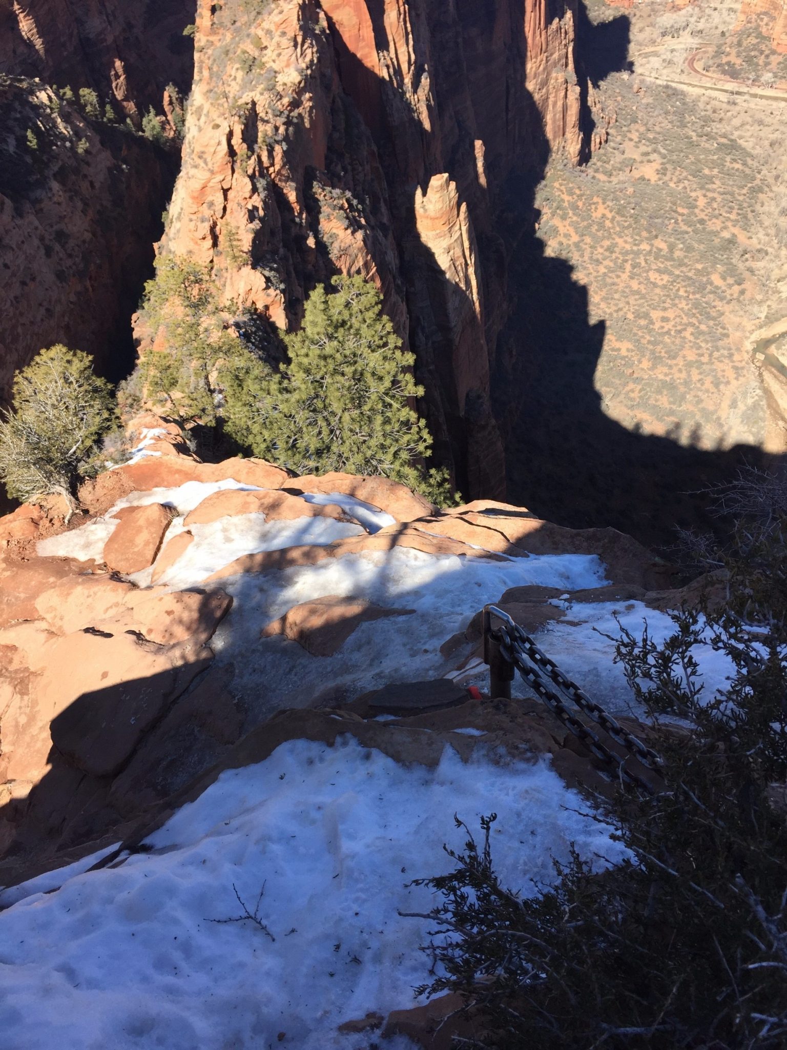 hiking angels landing zion national park